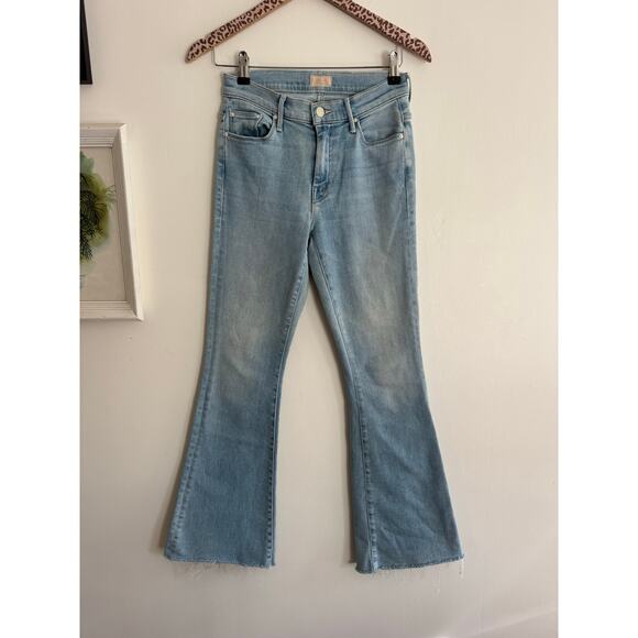 MOTHER The Weekender Fray Jeans in Swimming Pool Sunday Size 26 - Picture 3 of 11